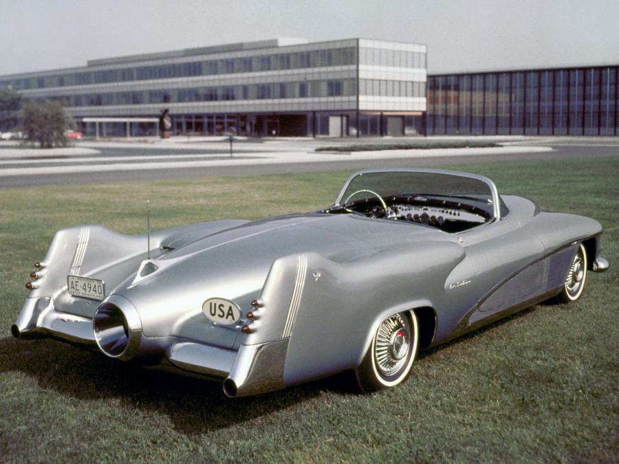  GM LeSabre Concept Car 1951 года  (фото 9 из 29)